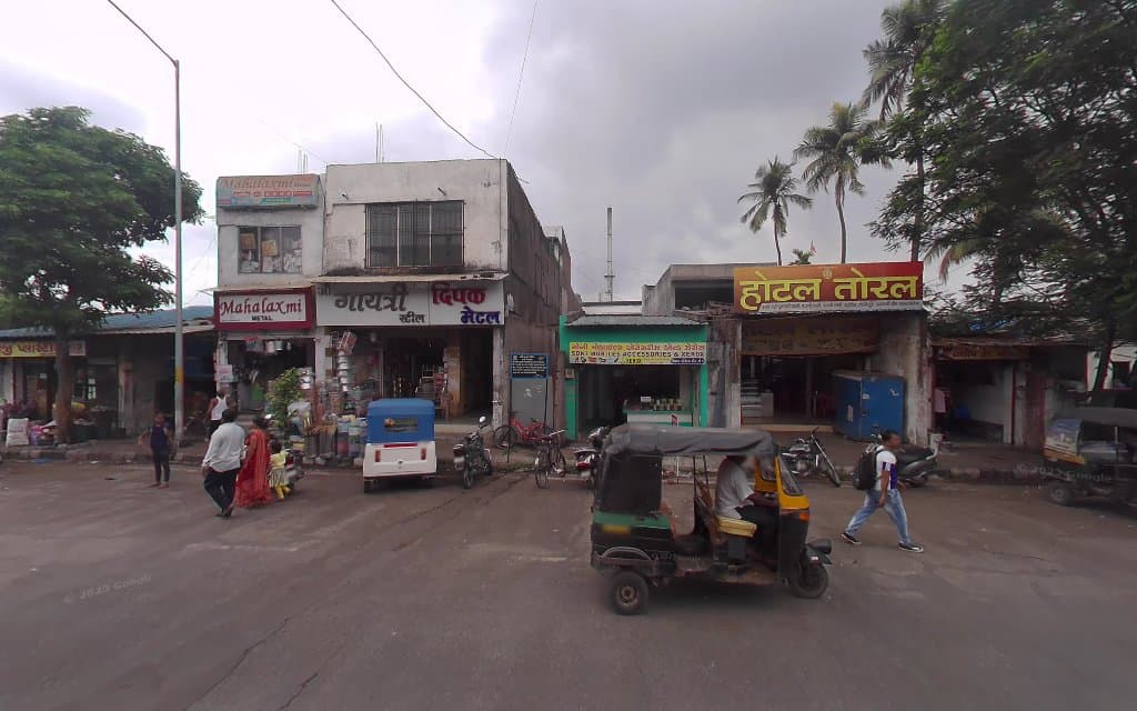 Gayatri Steel Emporium