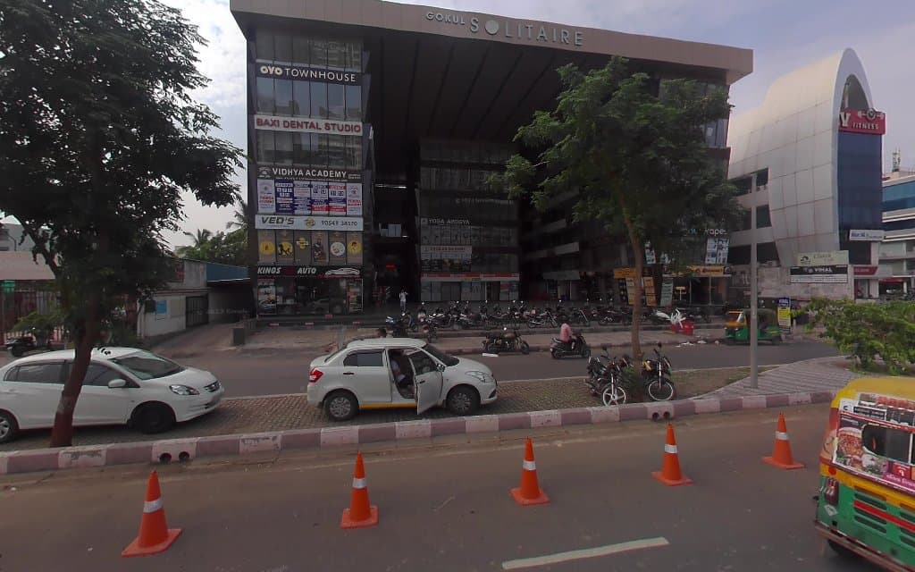 Hotel Gokul Solitaire - Surat