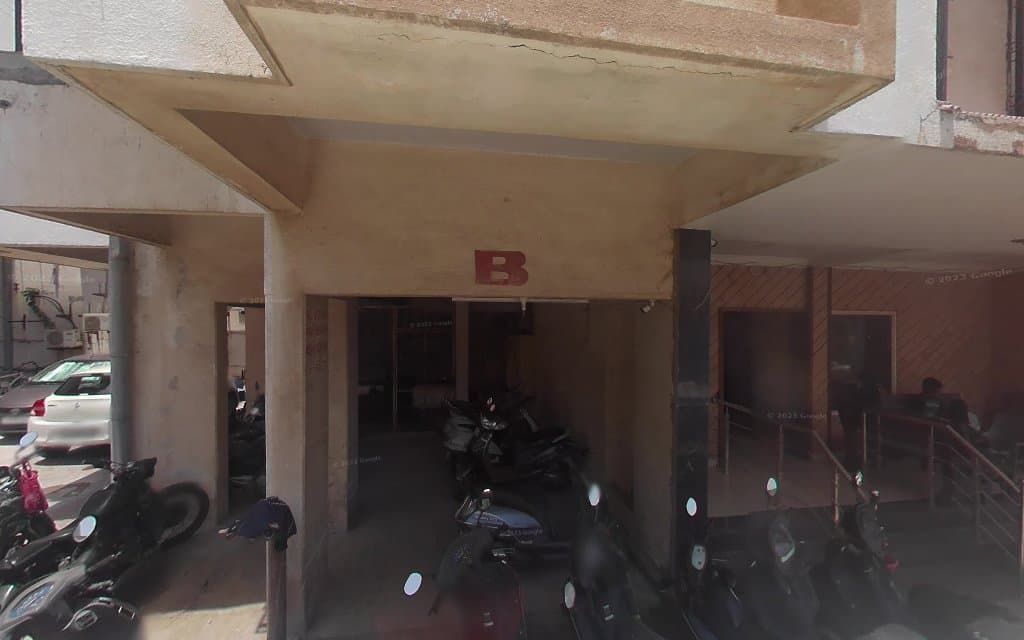 Kameet Tax And Investment