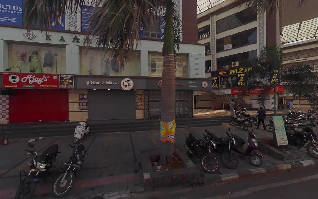 KHANAPARA INSURANCE LIC OFFICE