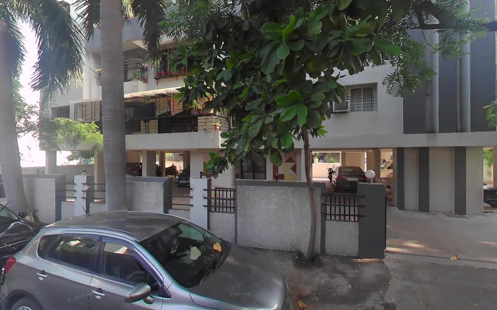 Ratnashikhar रत्नशिखर રાતનાશીખર