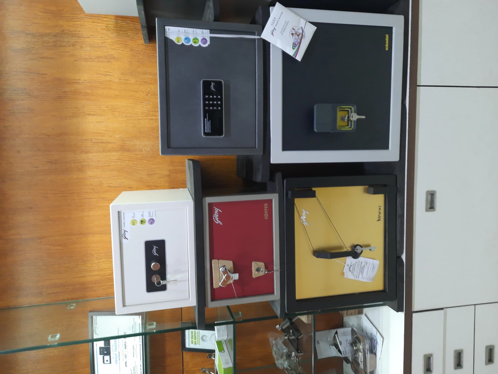 Surat General Stores 