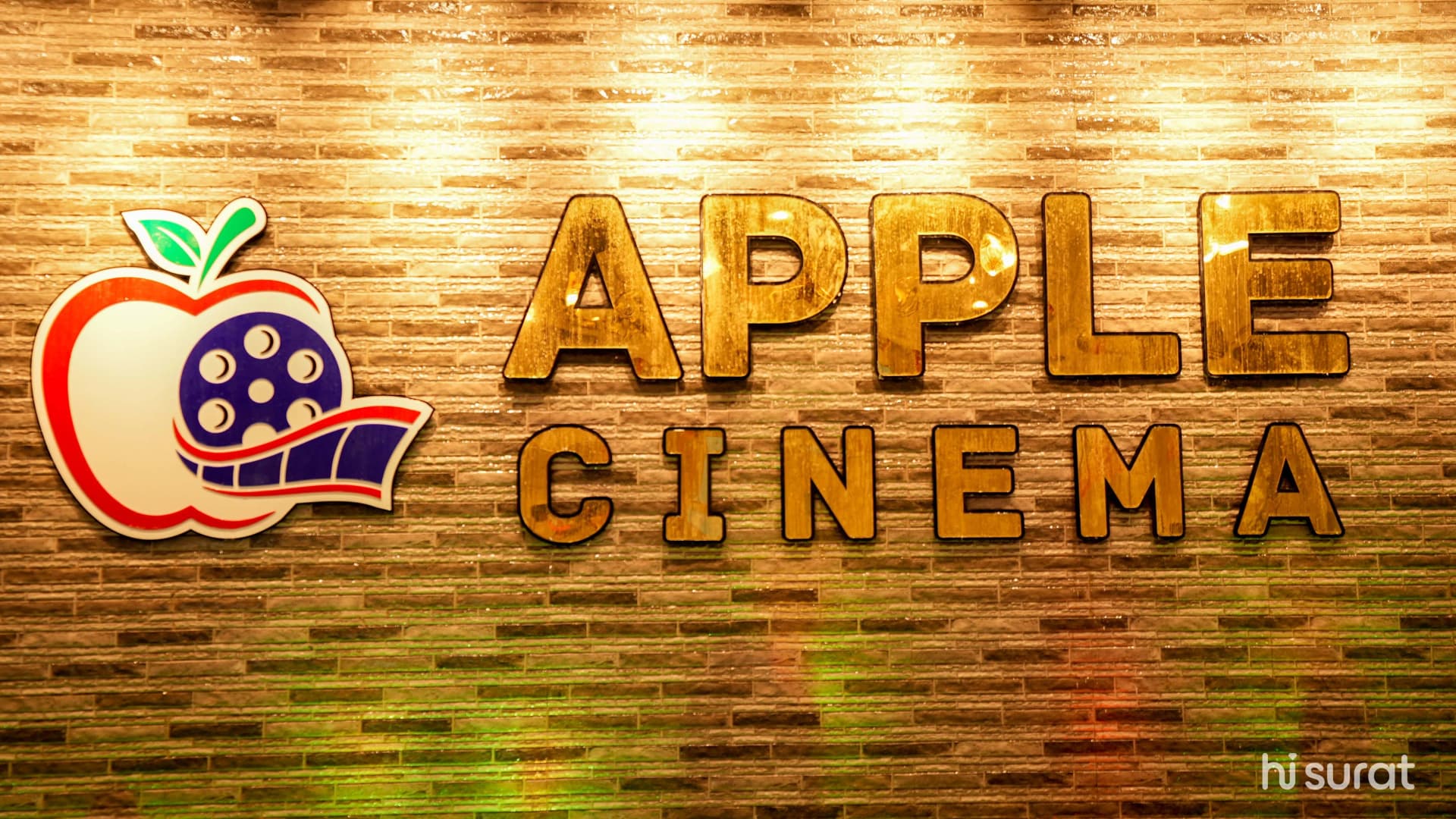 Apple cinema, Pal-Bhatha