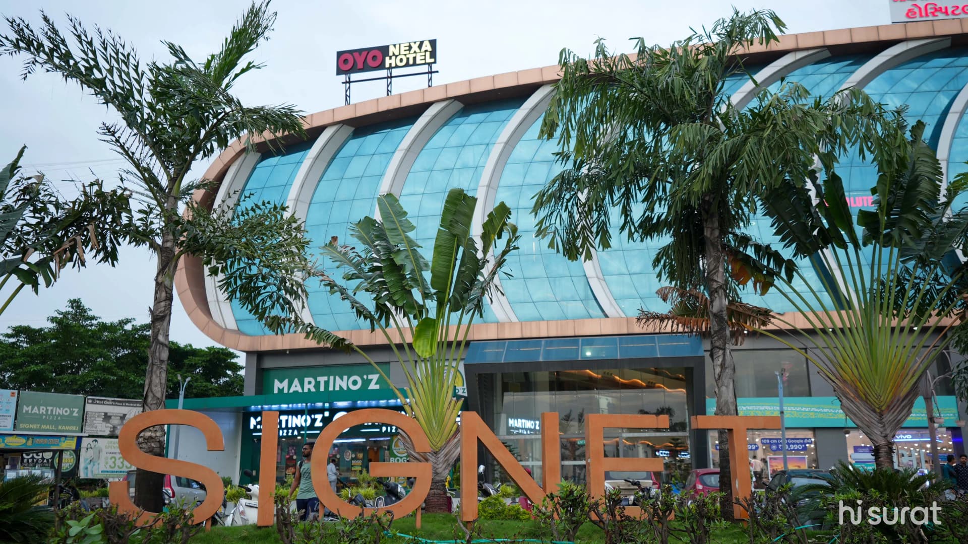 Signet Mall