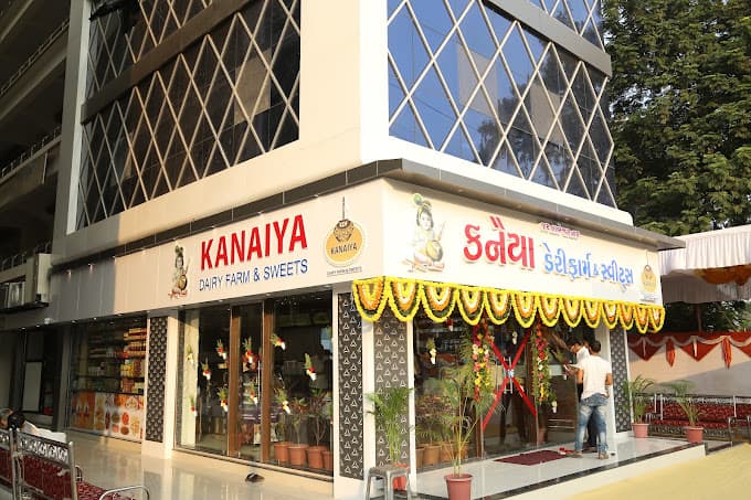 Kanaiya Dairy Farm & Sweets
