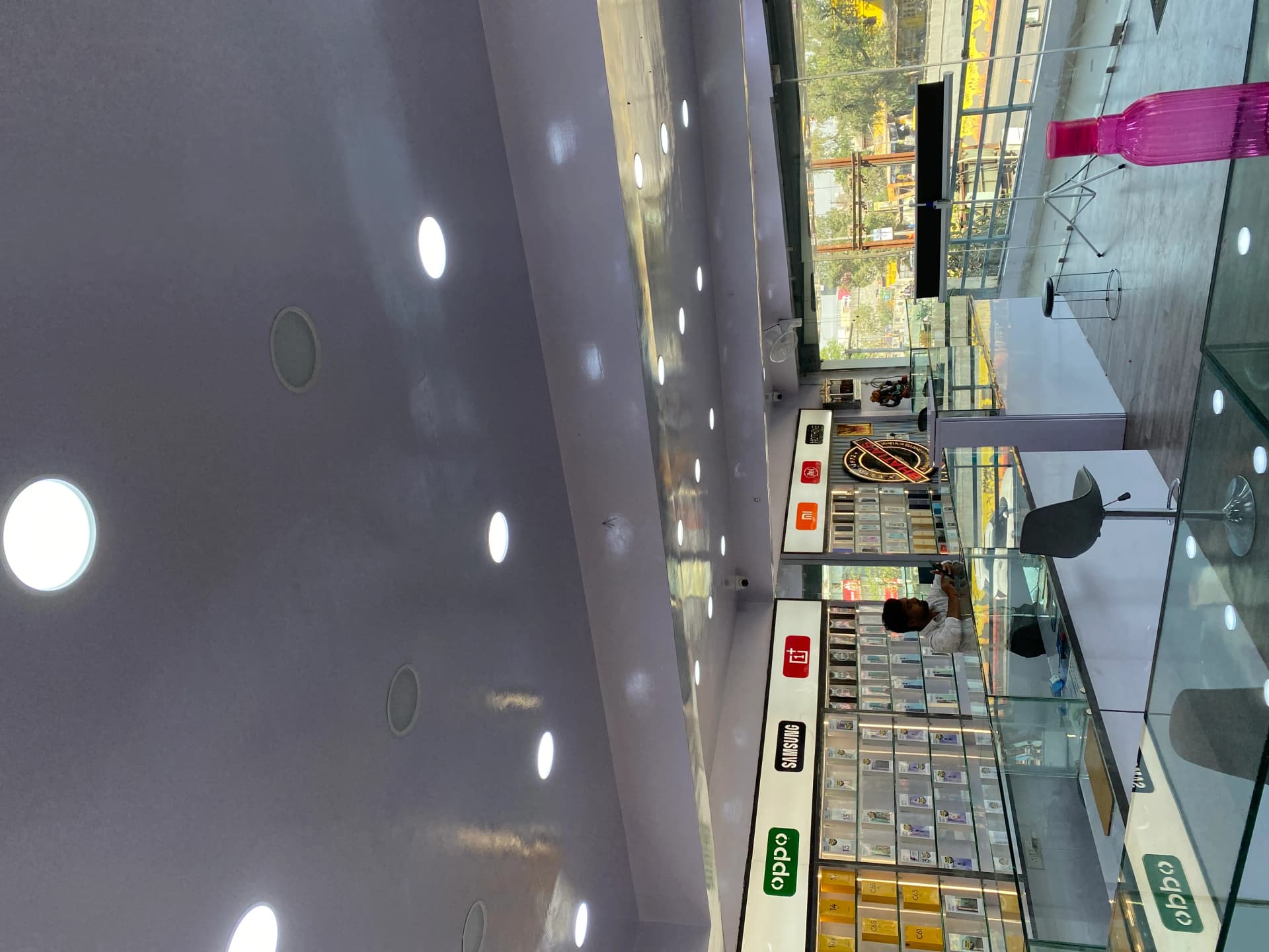 Bhatia Mobile Kadodara