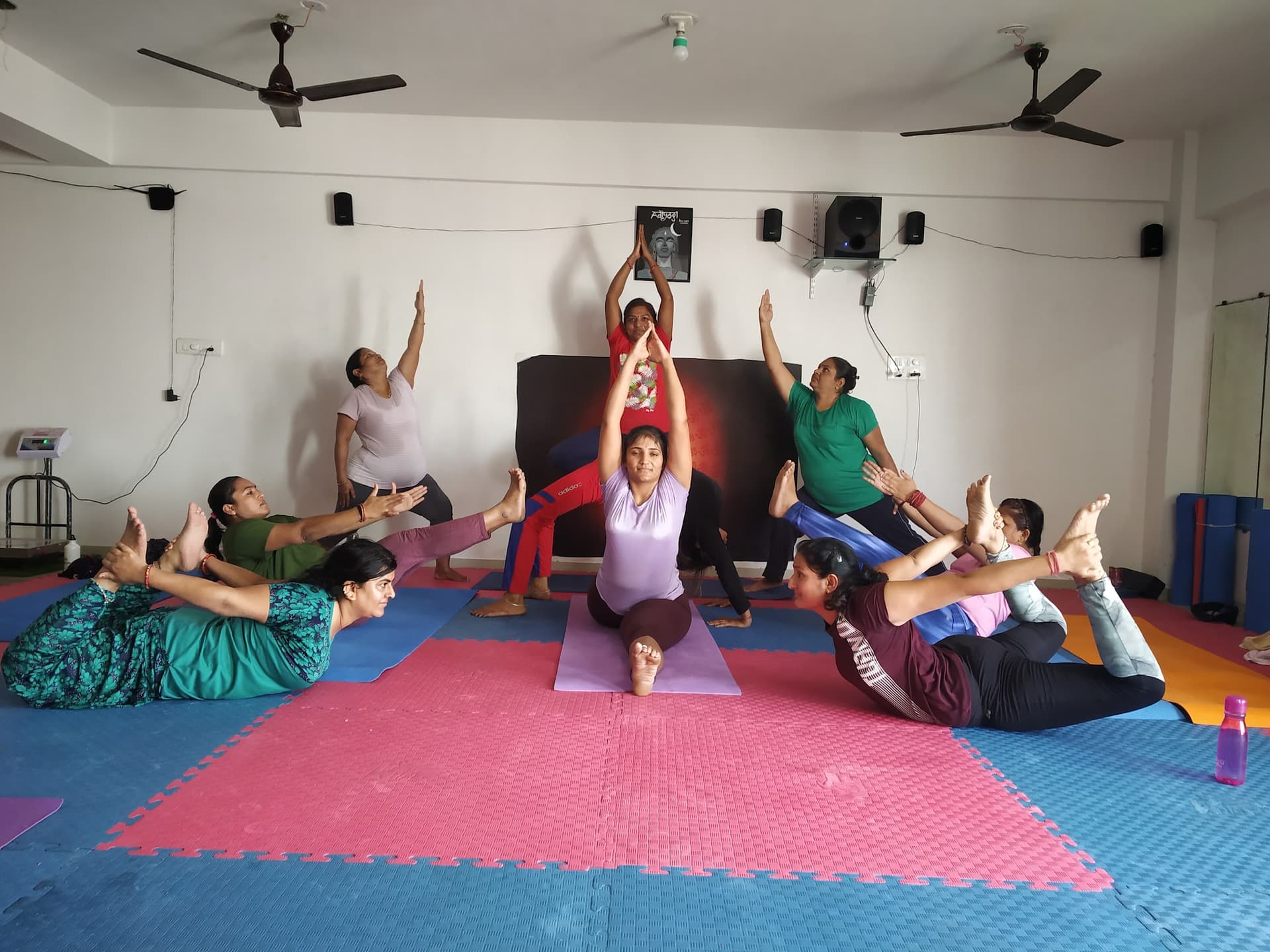 Adiyogi Yog Classes