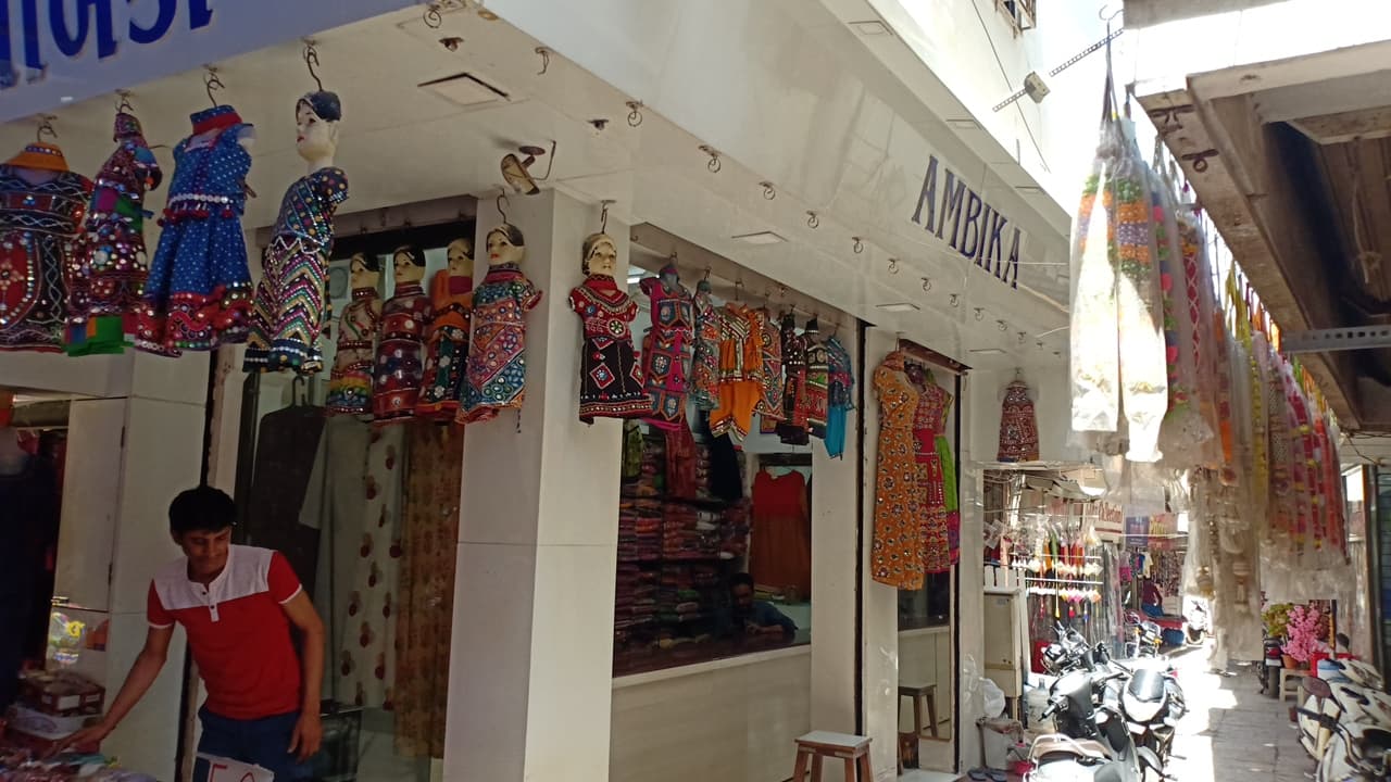 Ambika traditional chaniya choli & boy's kadiya