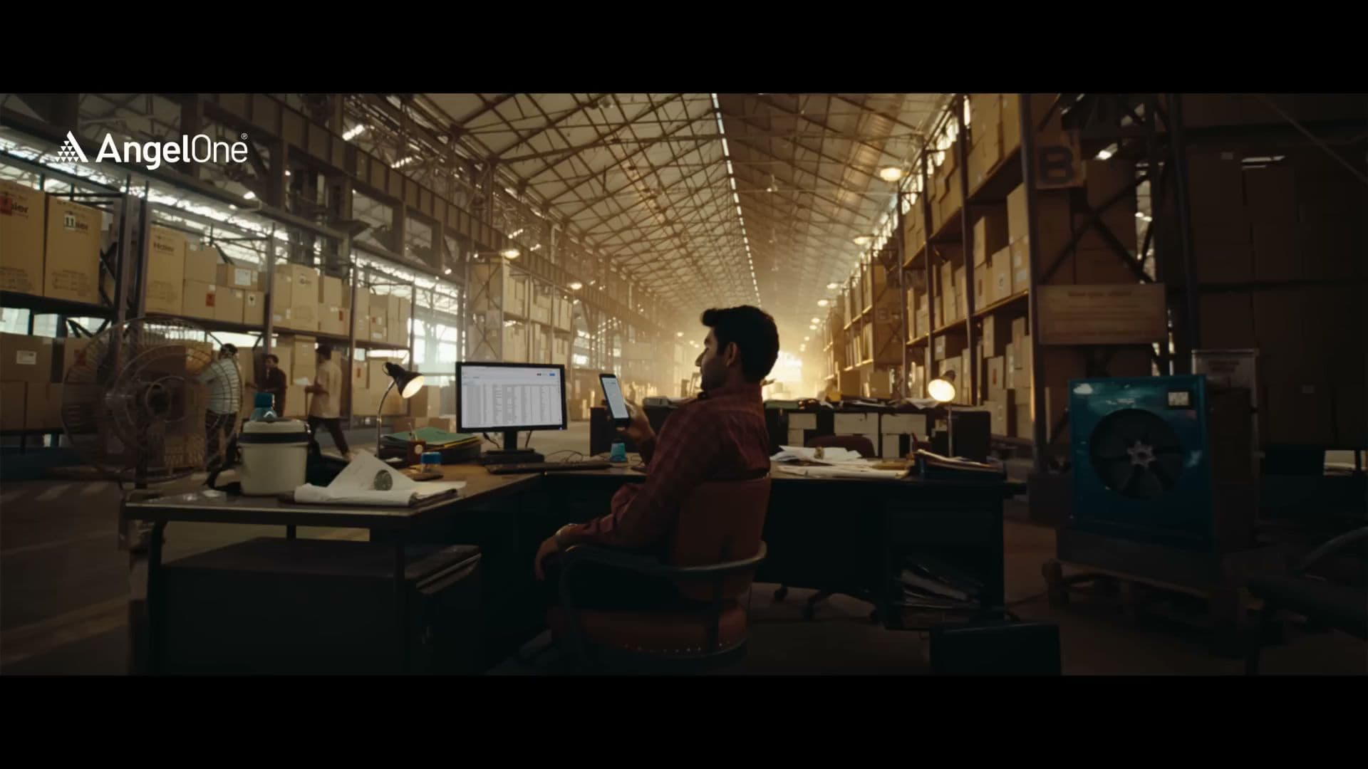 Angel Broking - The Palladium Mall Yogichowk