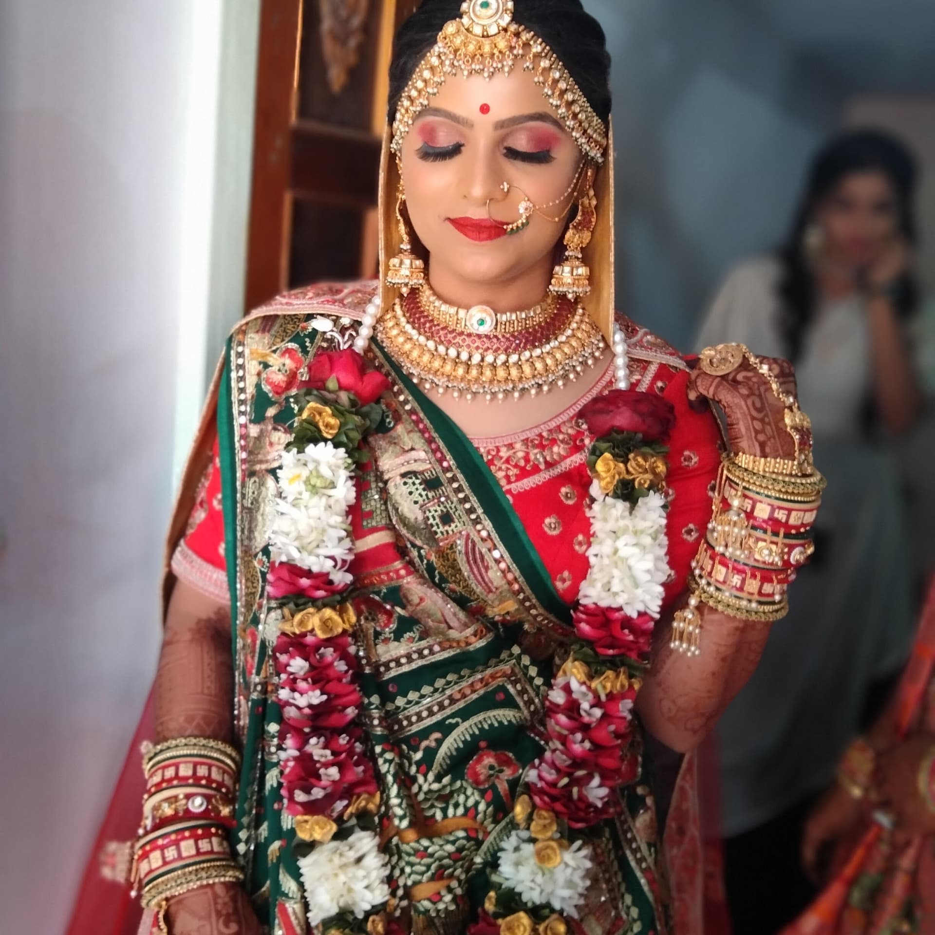 Ansh Beauty Salon