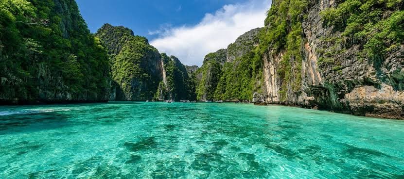 Arham Holiday Designer LLP