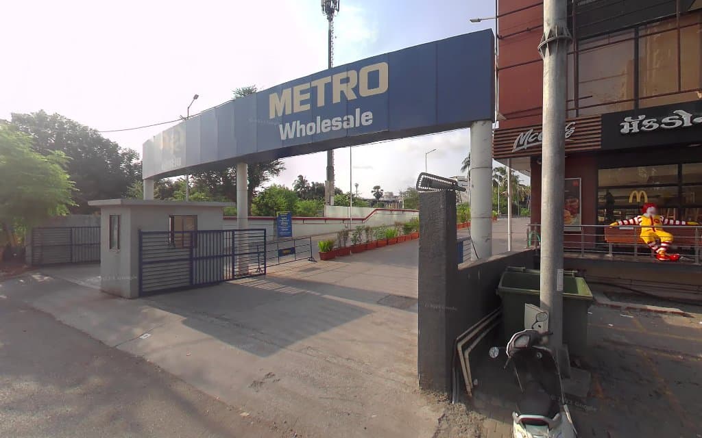 Ashis Pani Puri Center