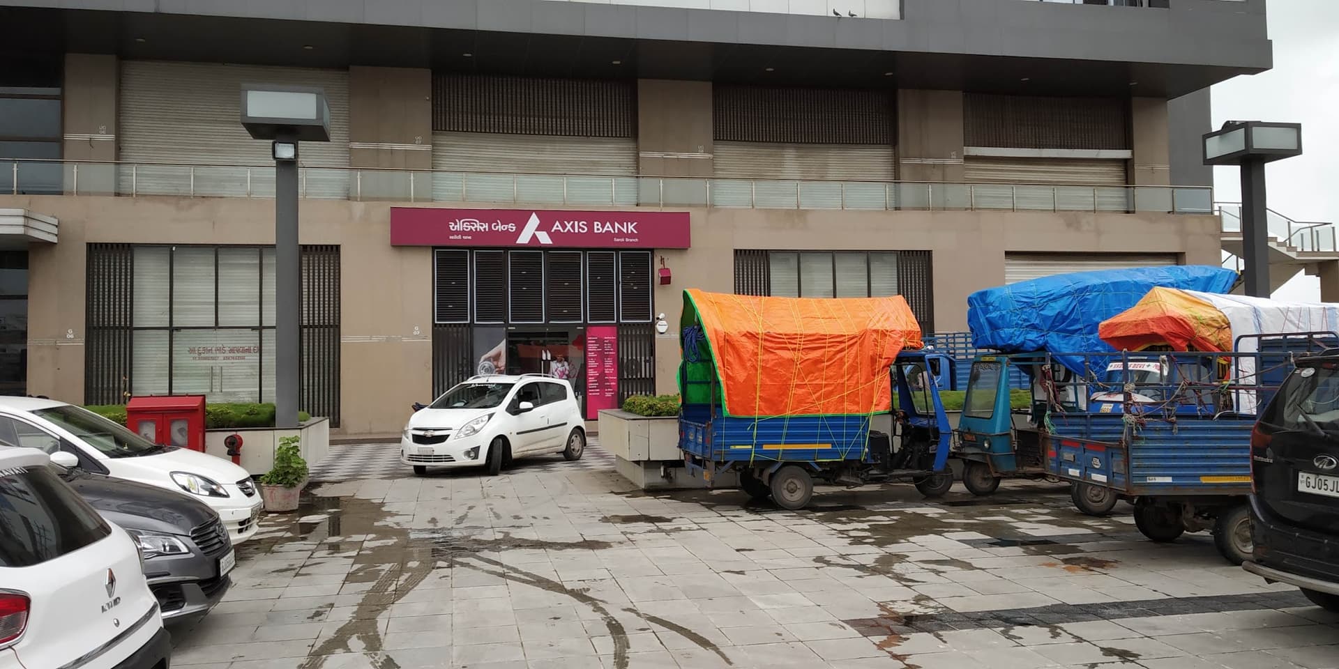 Axis Bank Branch