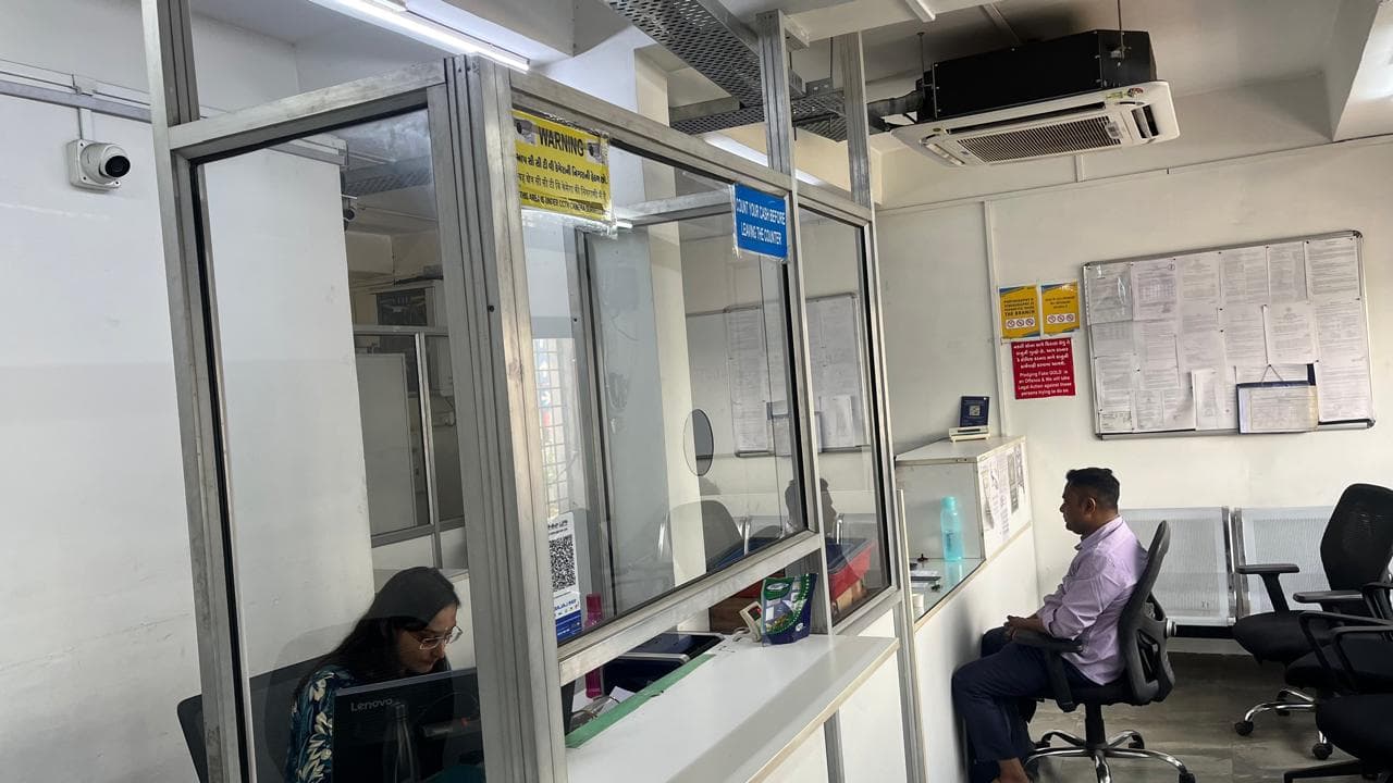 Bajaj Finserv Gold Loan