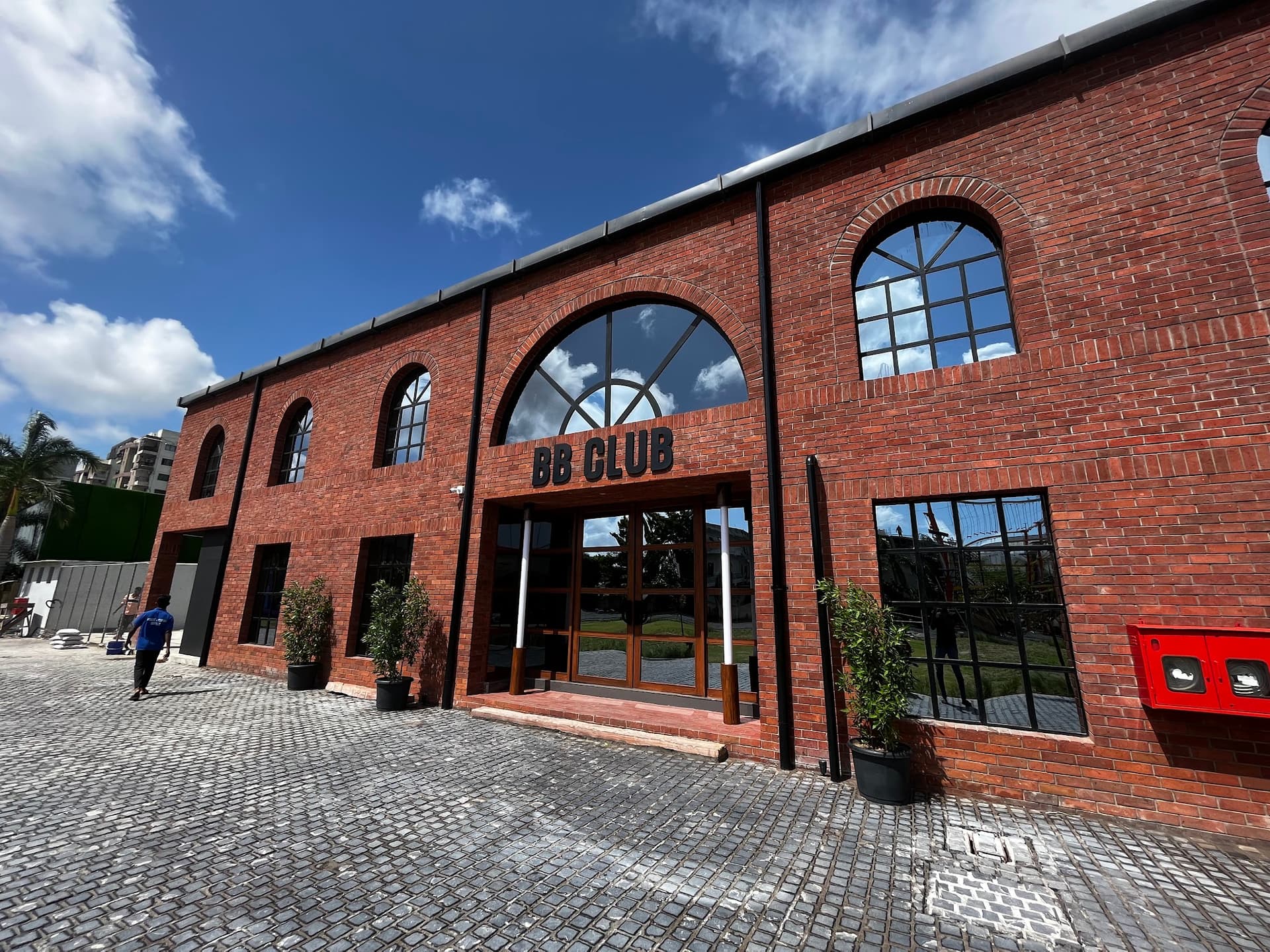 BB Club - Best Fitness Centre in Surat