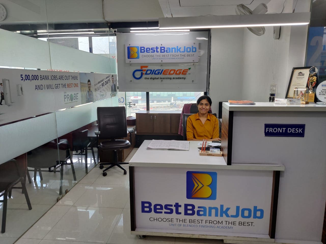 BESTBANKJOB.COM