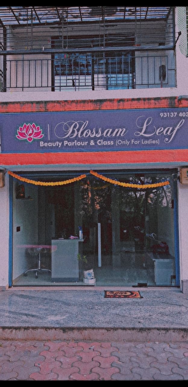 Blossom Leaf Beauty Parlour