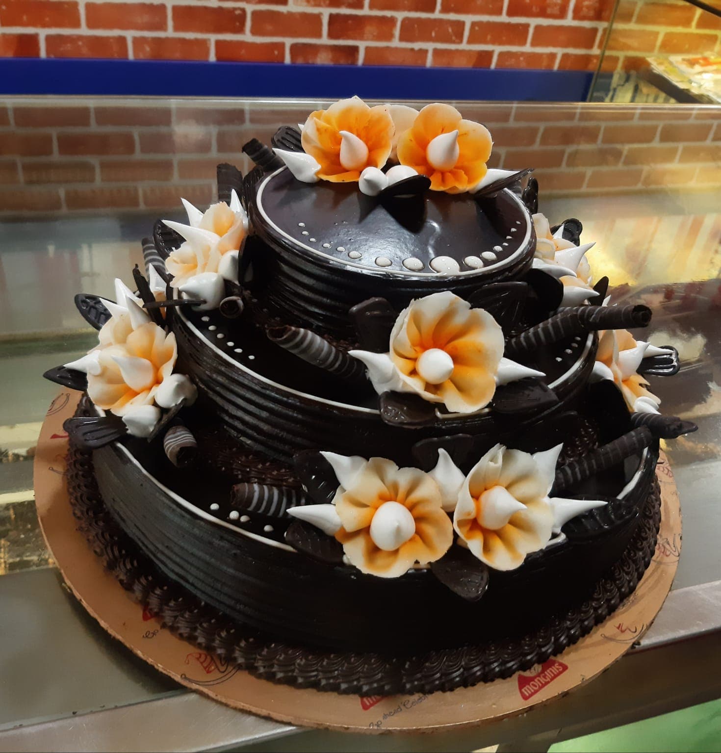 Brownie point cake shop