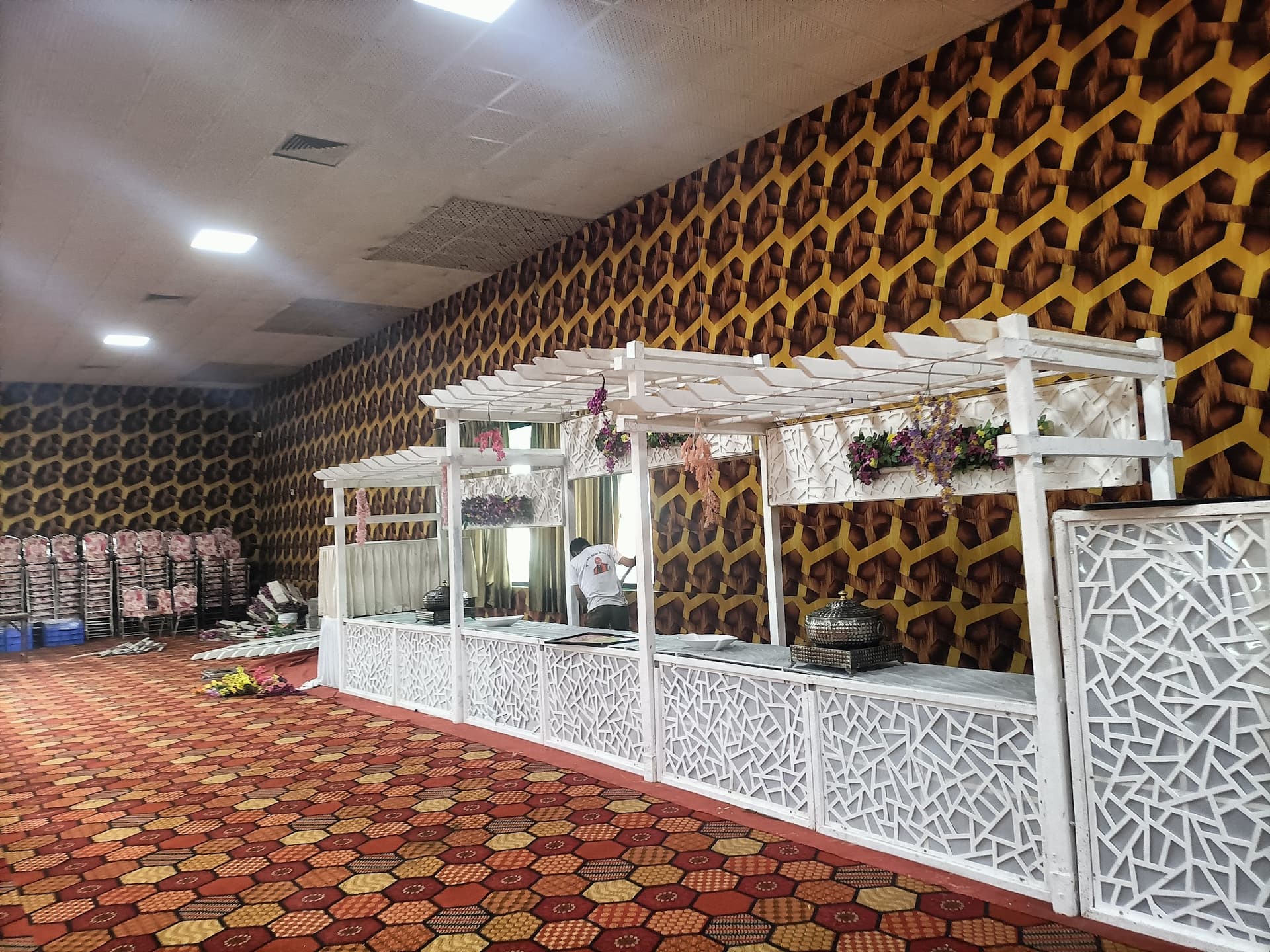 Buffet counter decoration