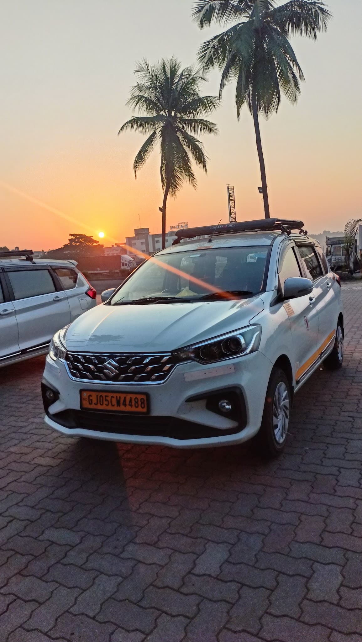 car on rent in surat - Saiyug Travels