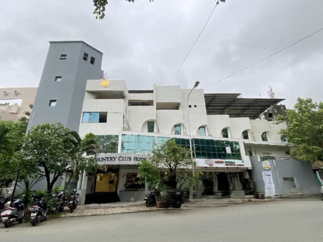 COUNTRY CLUB GOLDEN STAR SURAT