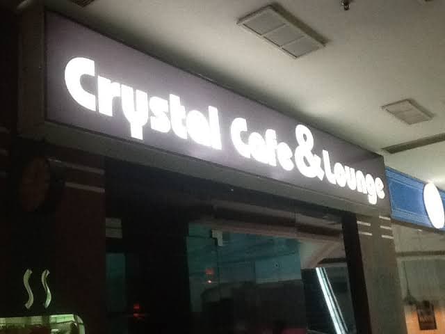 Crystal cafe