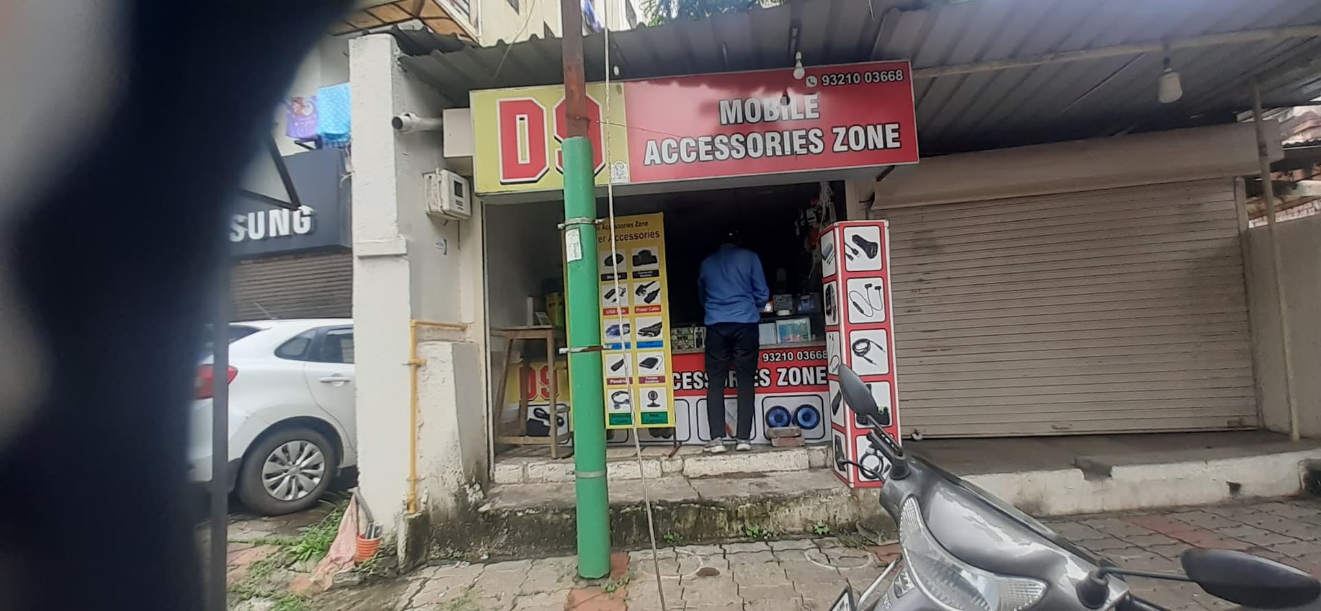 D9 Mobile Accessories Zone