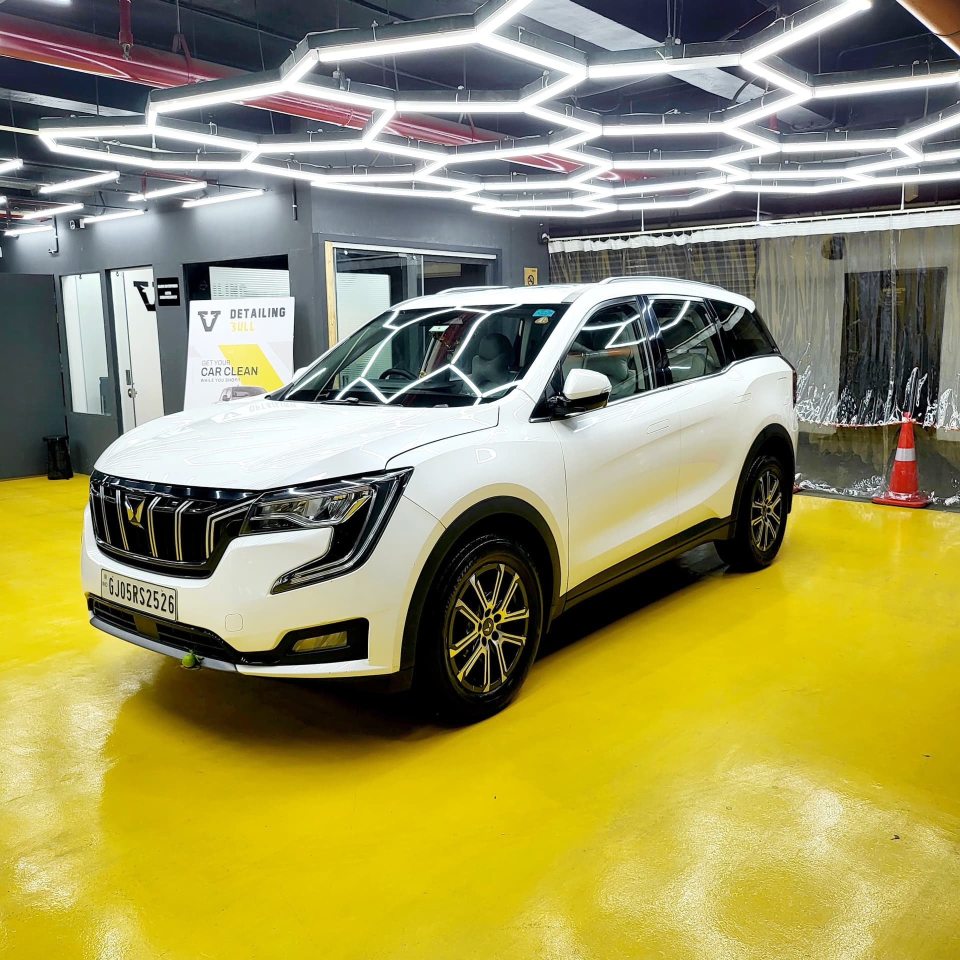 Detailing Bull Surat