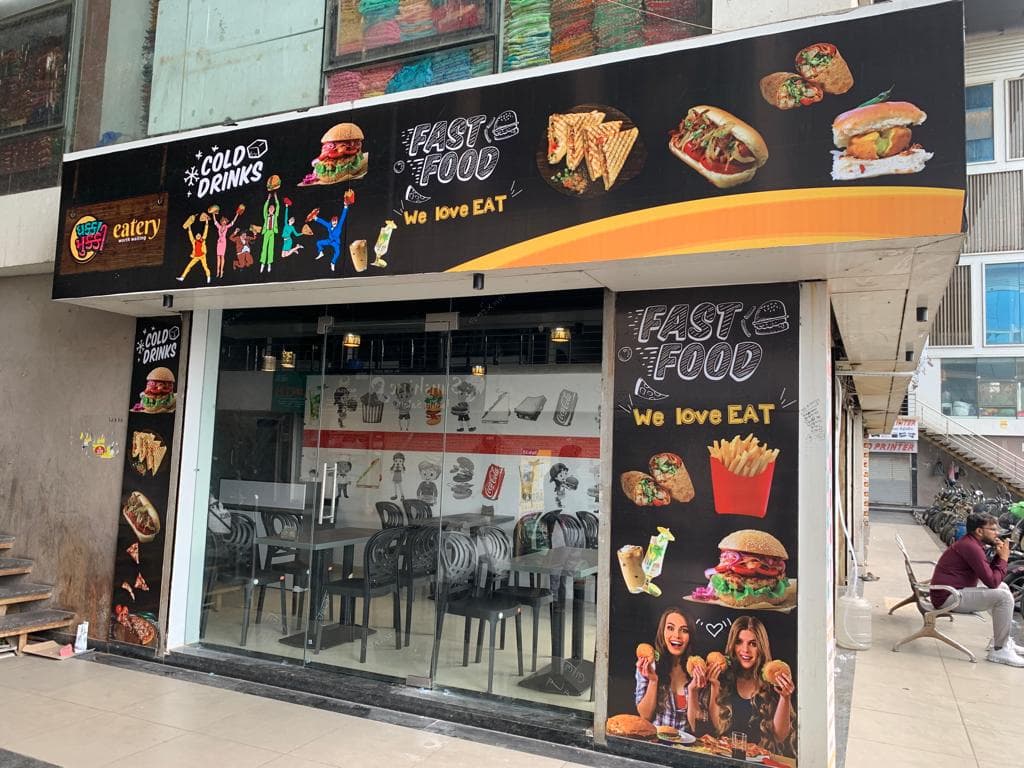 Dhakka Mukki Eatery - Canal Road(Punagam)