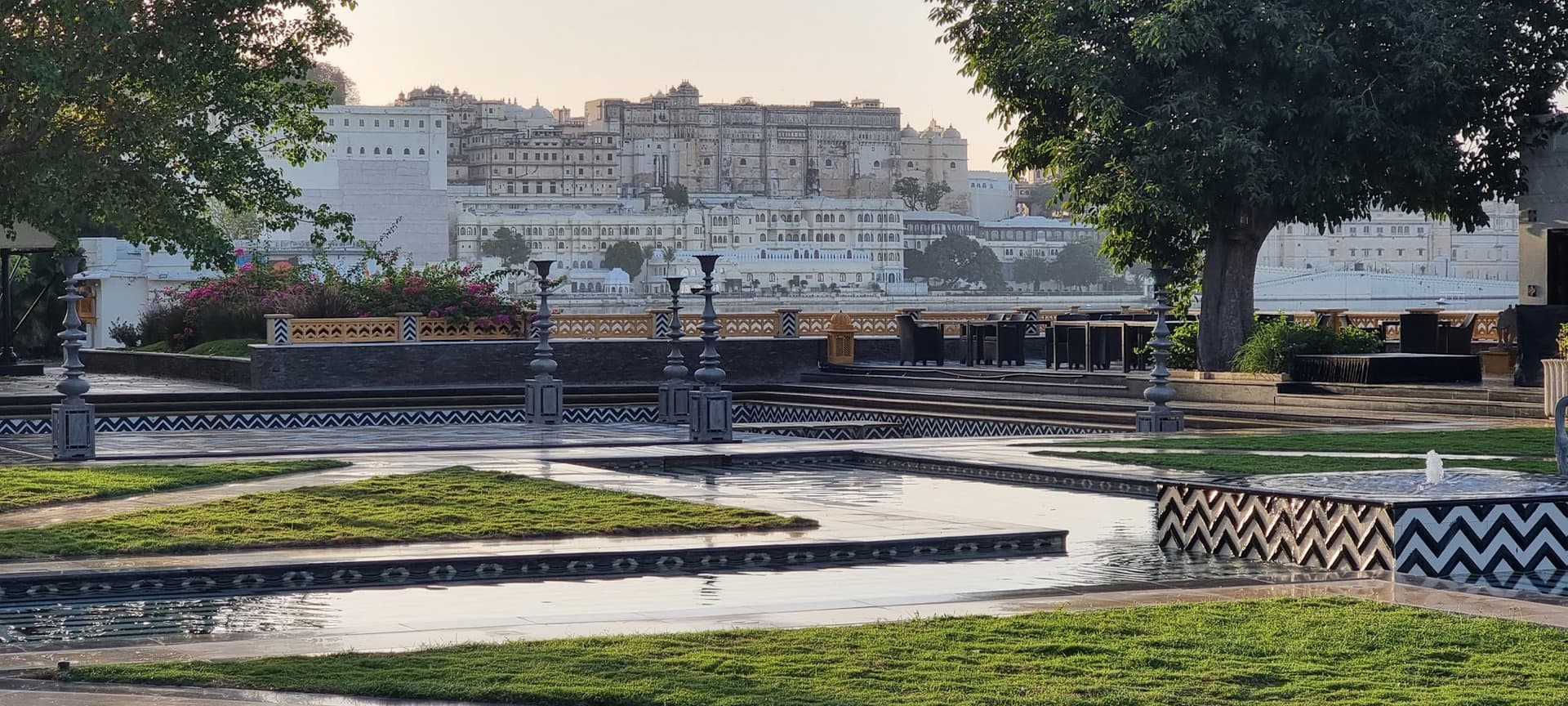 Door Darshan Tours & Travels