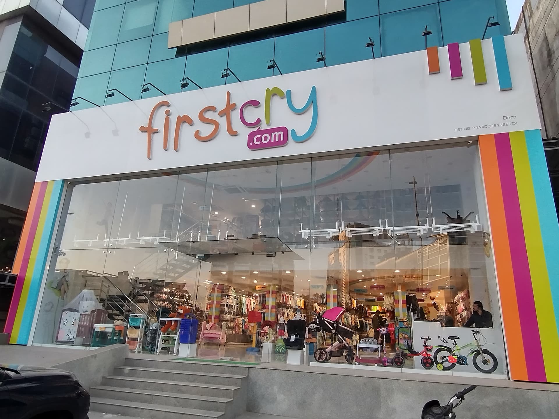 FirstCry.com Store