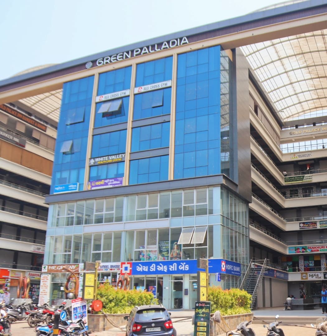 GOLD PALACE INN SURAT