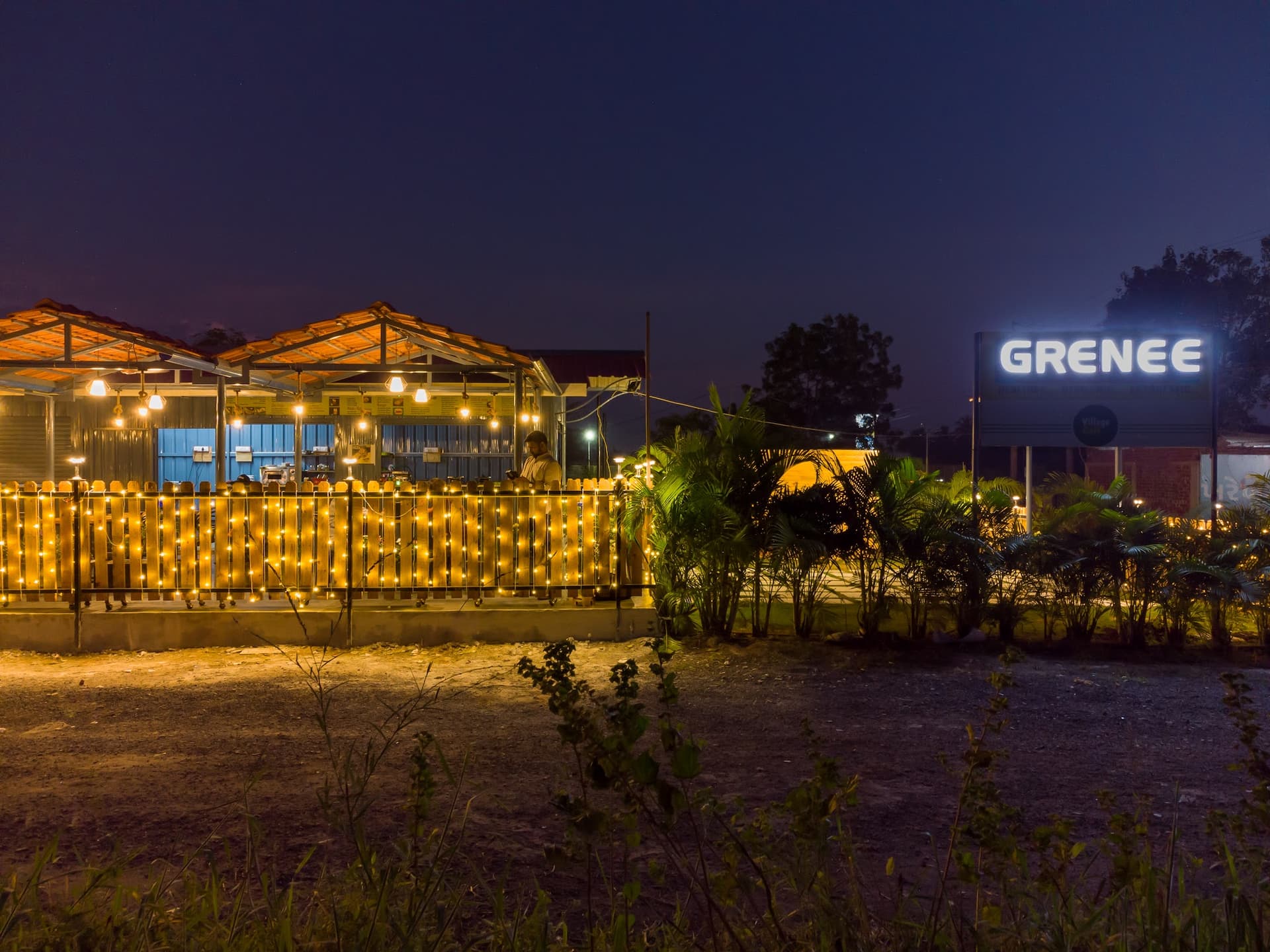 Grenee - Village Cafe