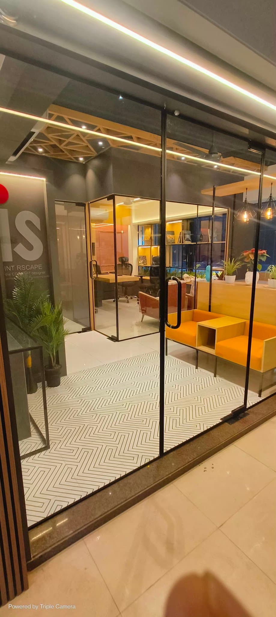 Happy Goldmines Shoppers