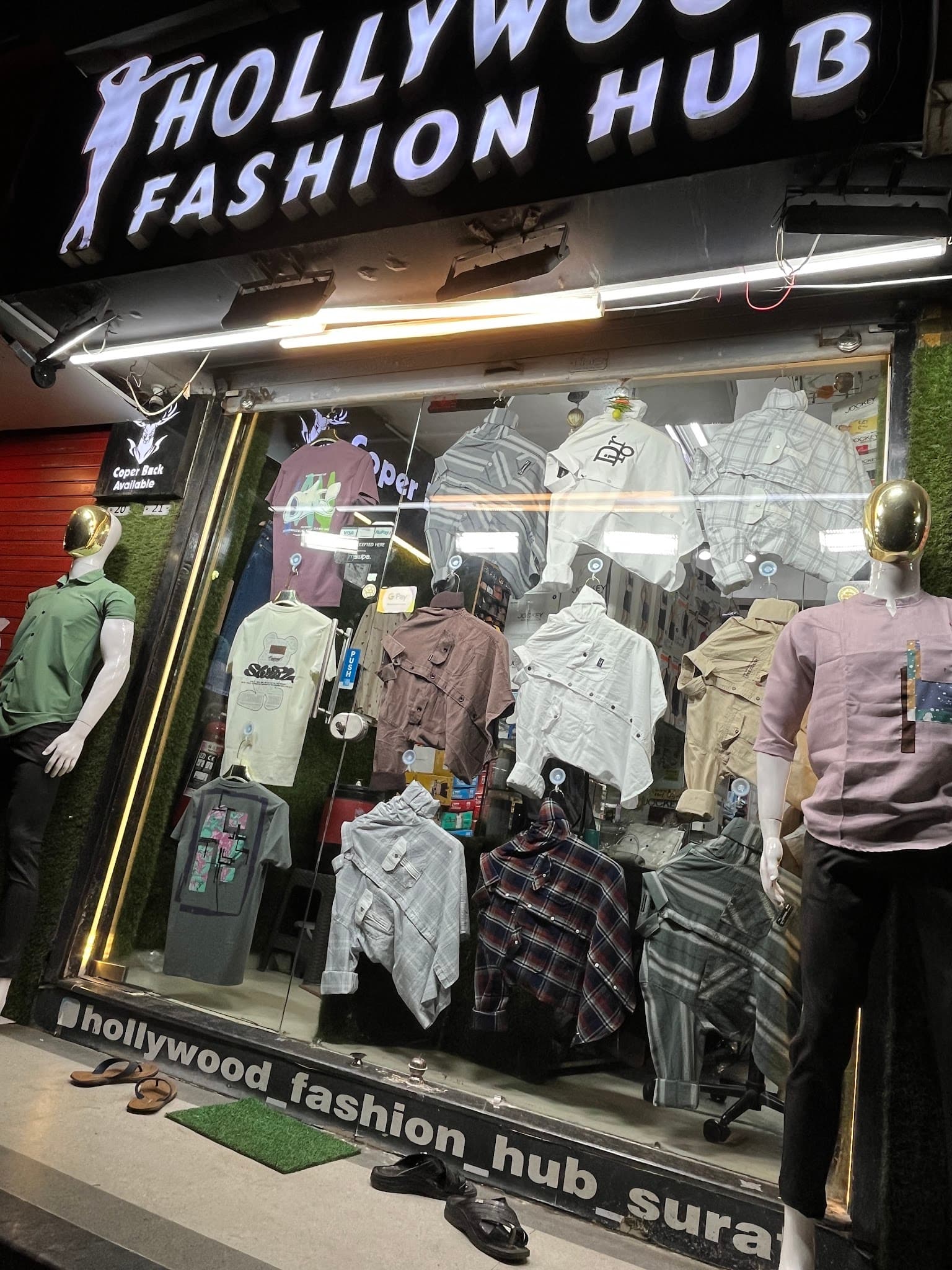 HOLLYWOOD FASHION Hub