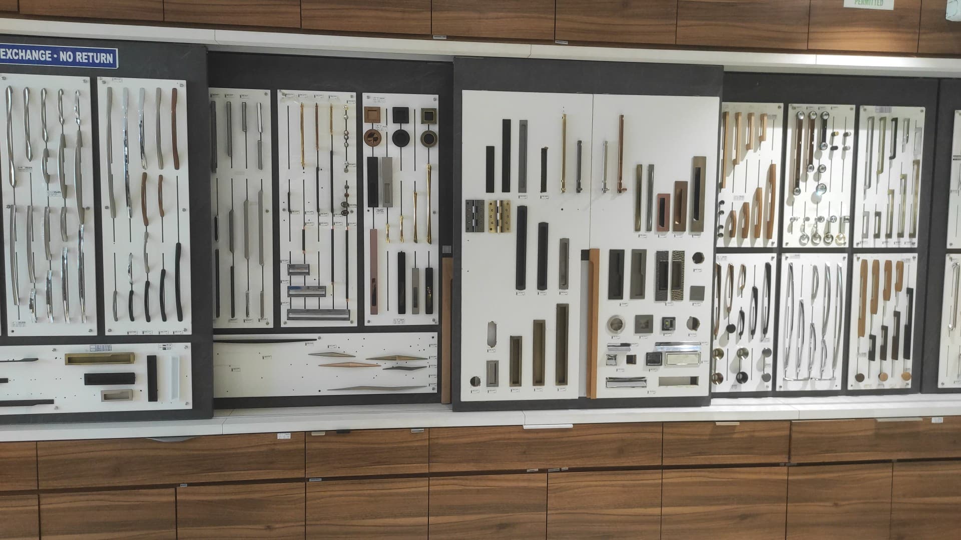 IDEES INTERIOR GALLARY/IDEES HARDWARE/Enox/Hettich/Bose/Dorset/Bosch