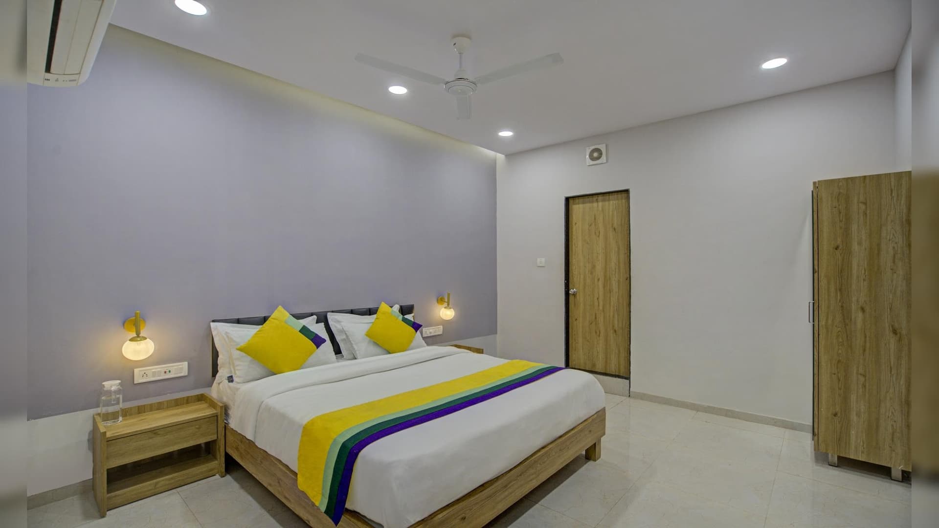 Itsy Hotels Natasha  Vesu  Surat