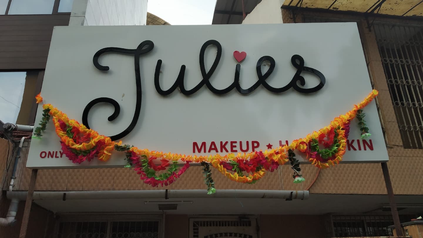 Julie's Beauty Parlour