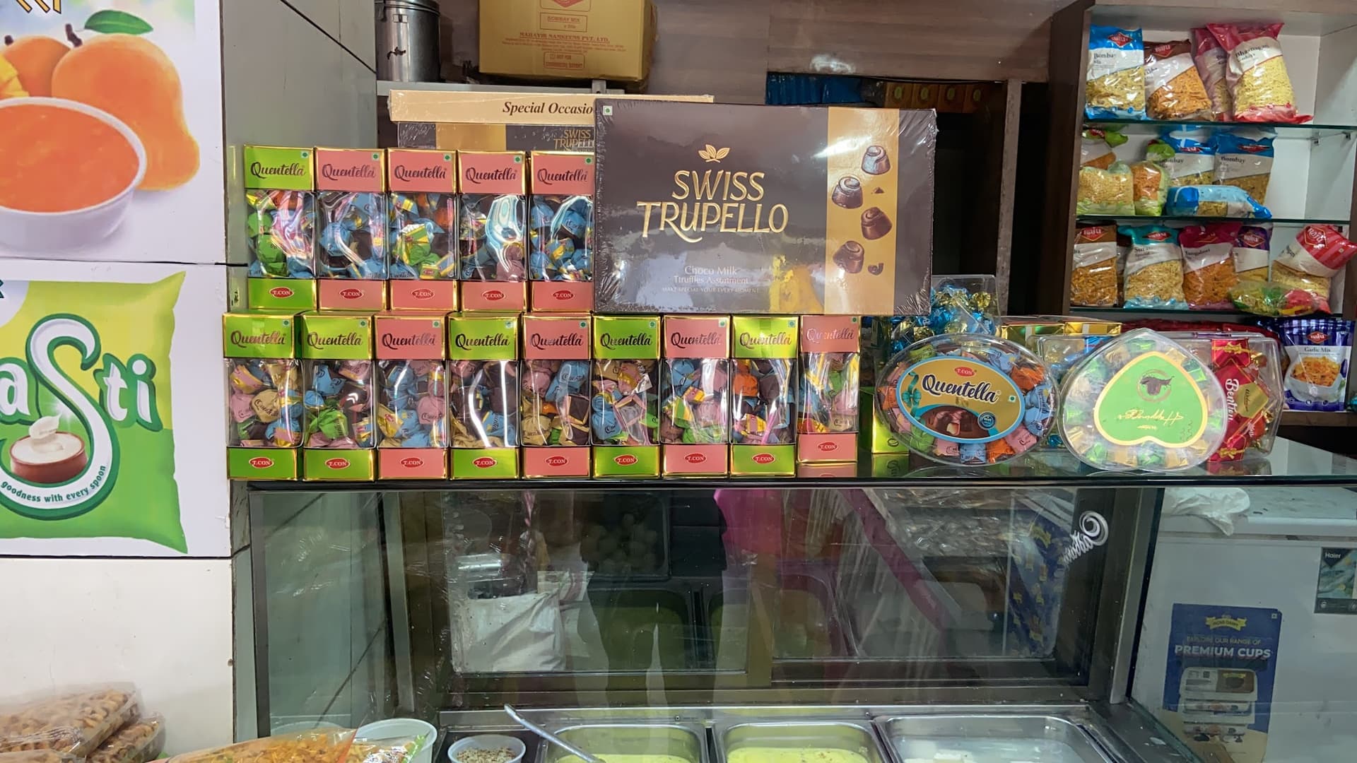 Kailaji sweets & farshan(Agrawal mithaiwale)