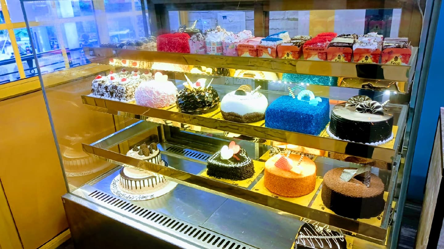 Kekiz Udhana ( The cake Shop)