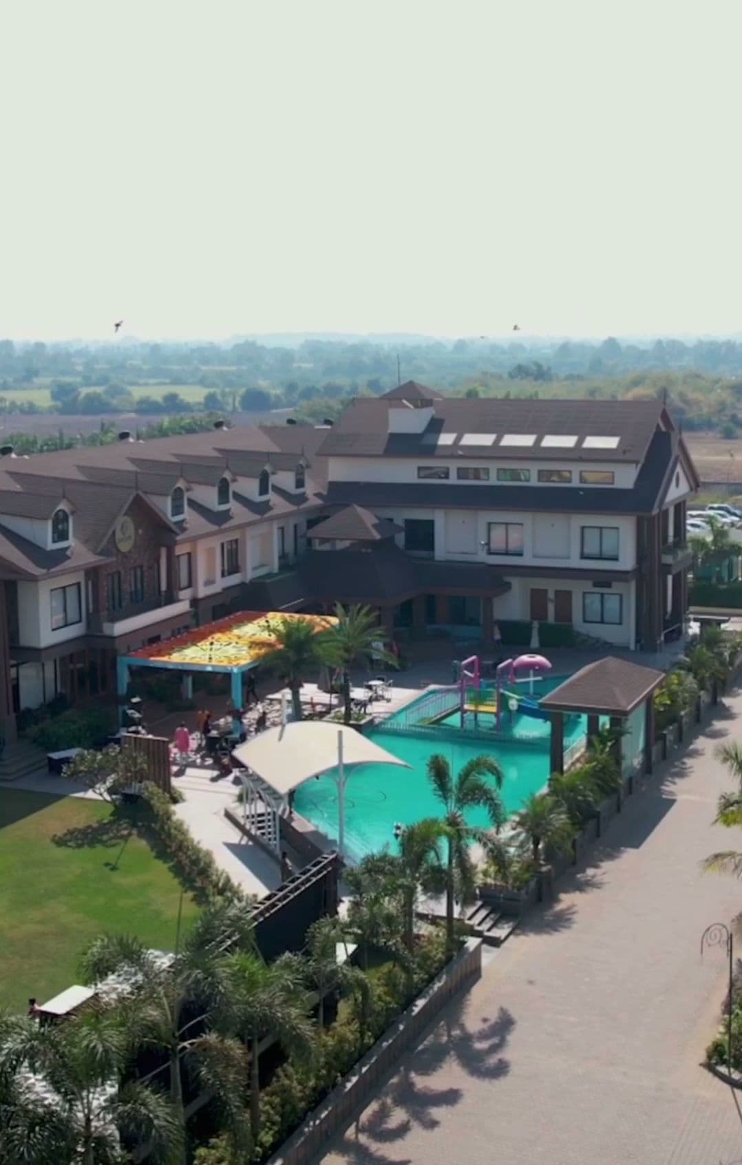 La Casa Club & Resort