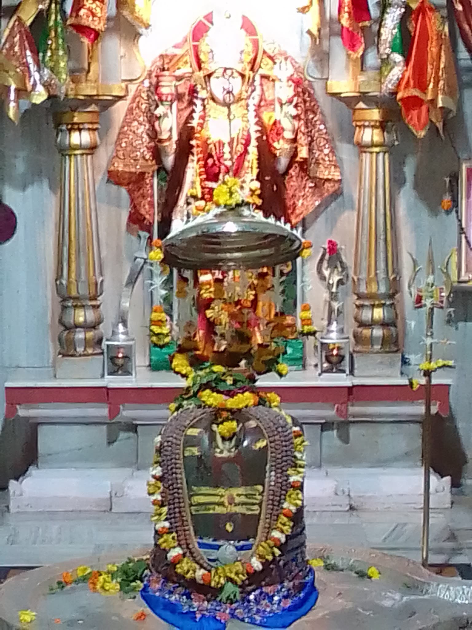 Lambe Hanuman Temple