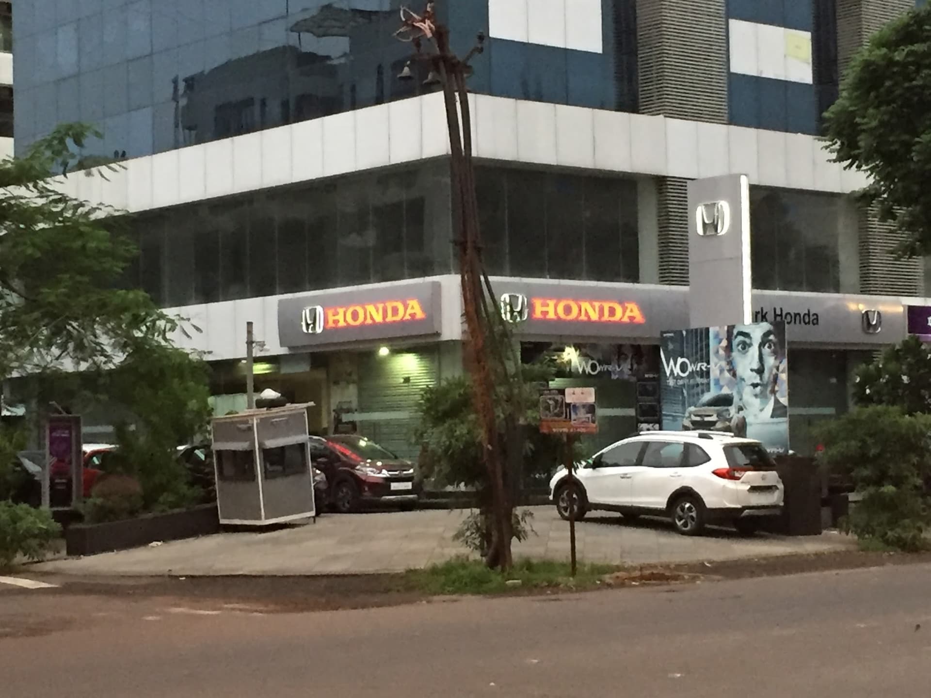 Landmark Honda
