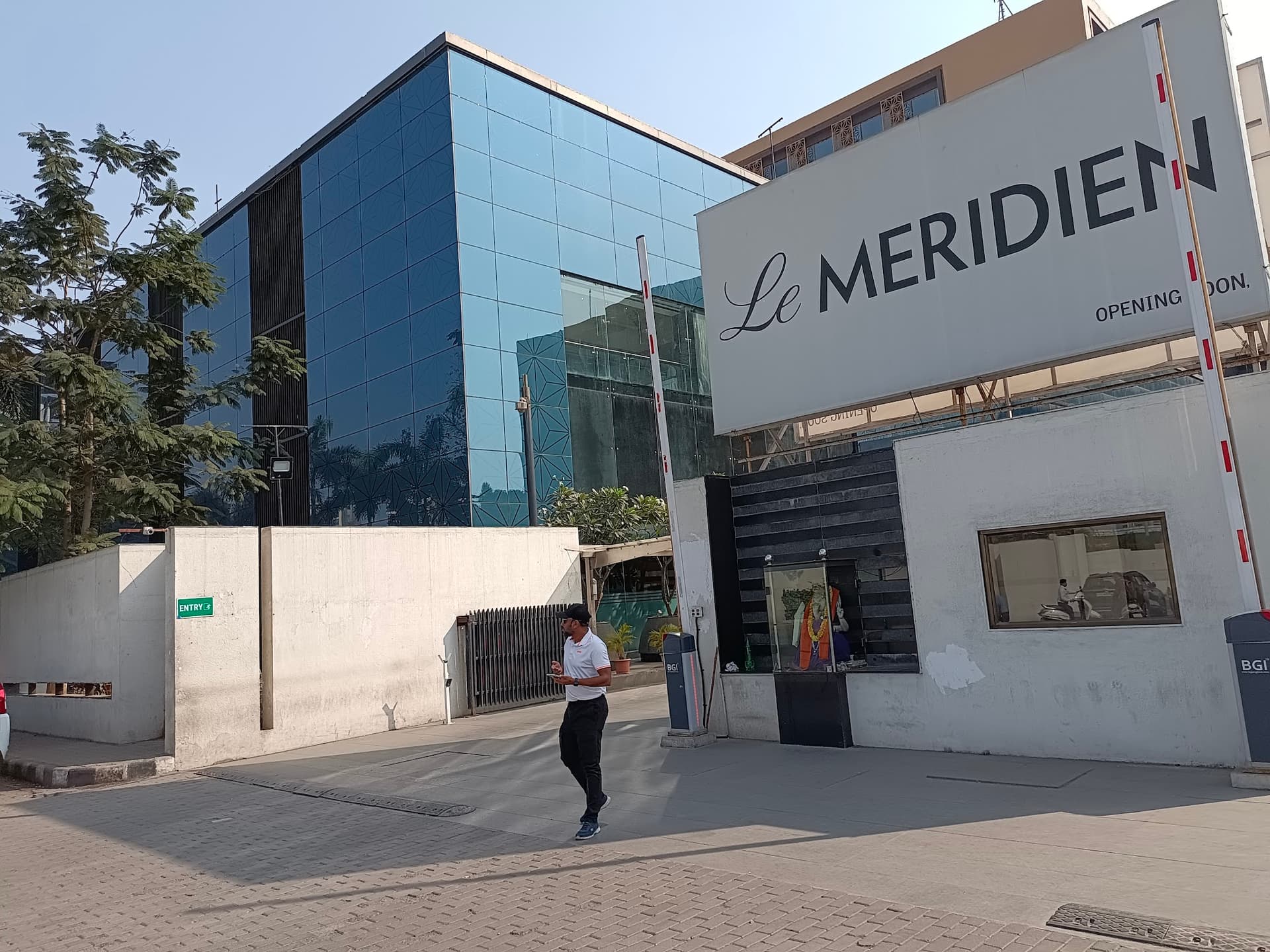 Le Meridian Surat