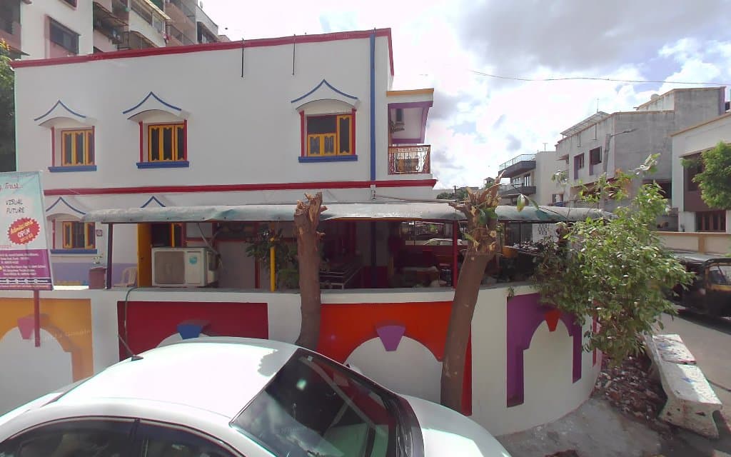 LEOM TOURS AND TRAVELS