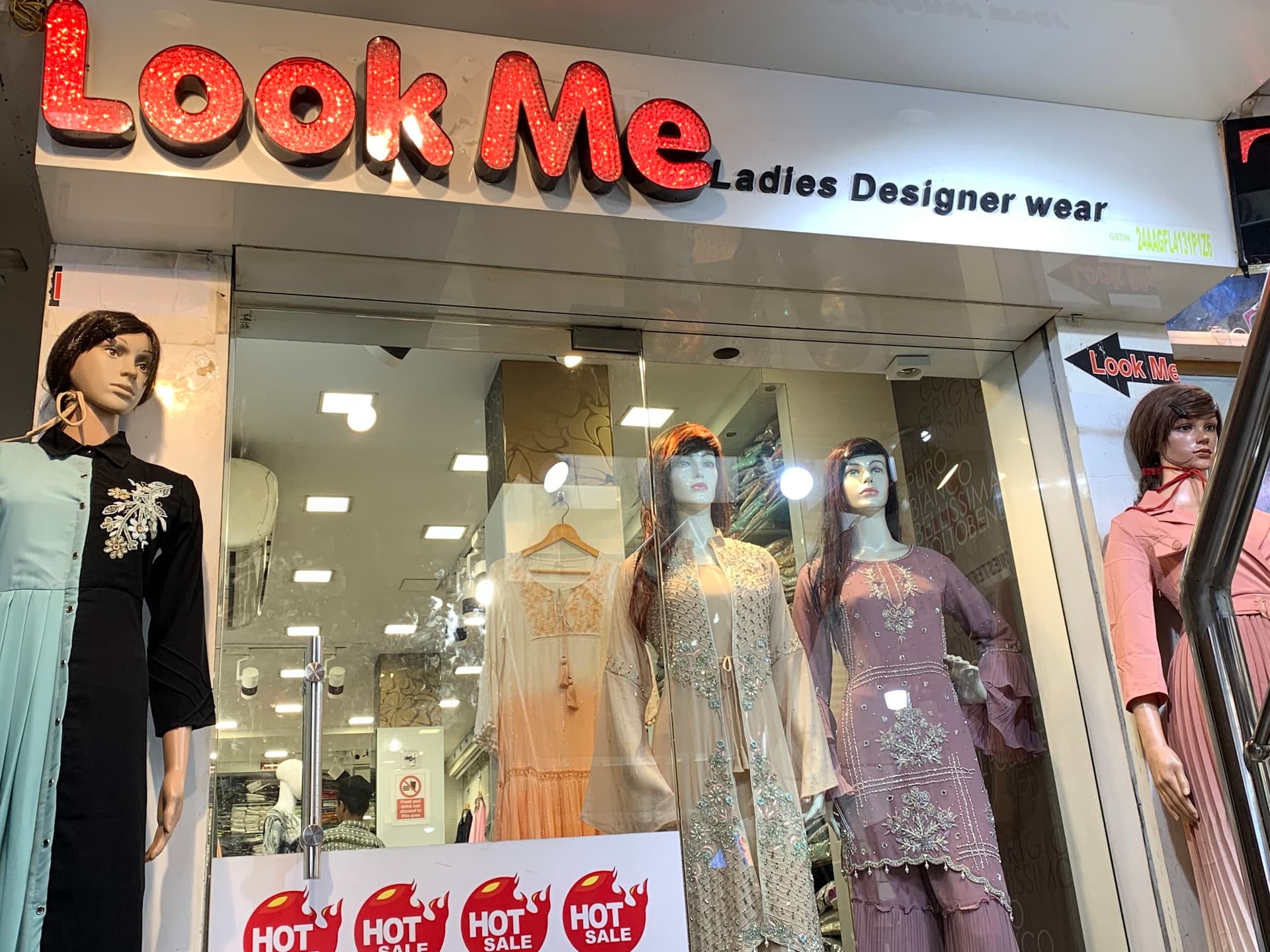 Look Me Designer Wear