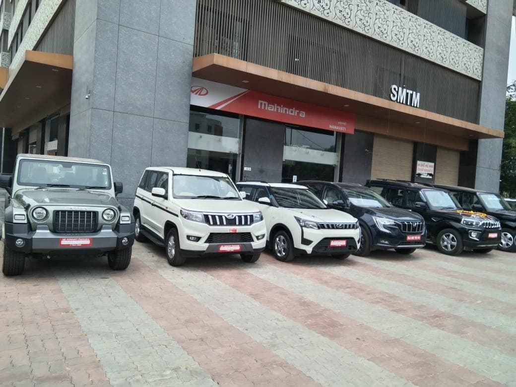 Mahindra Nanavati Automotive - SUV Showroom