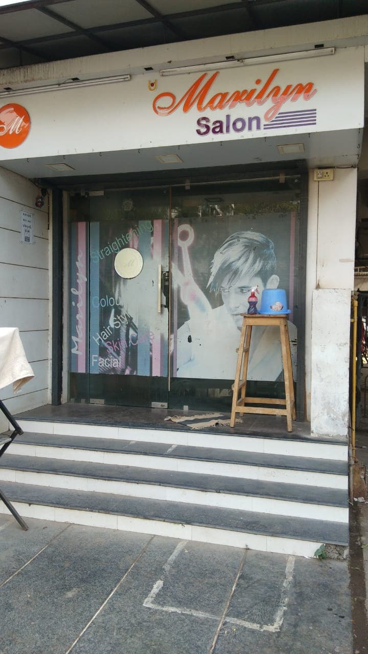 Marilyn salon