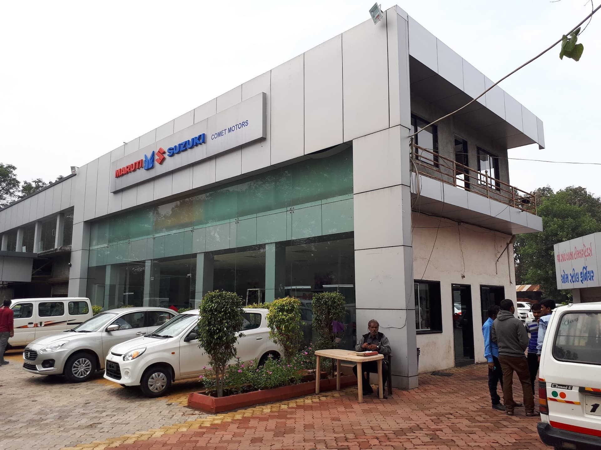 Maruti Suzuki Arena (Comet Motors Vyara Paniyari)