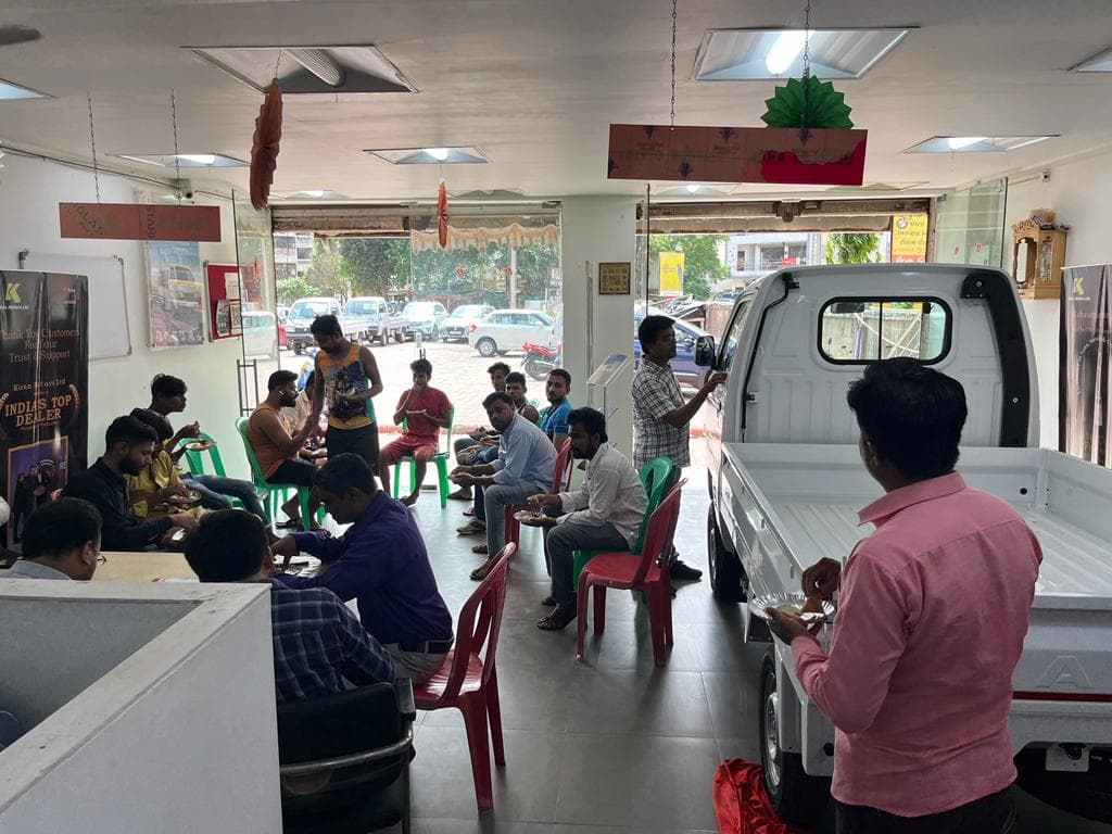 Maruti Suzuki Commercial (Kiran Motors Limited Surat Kamrej)